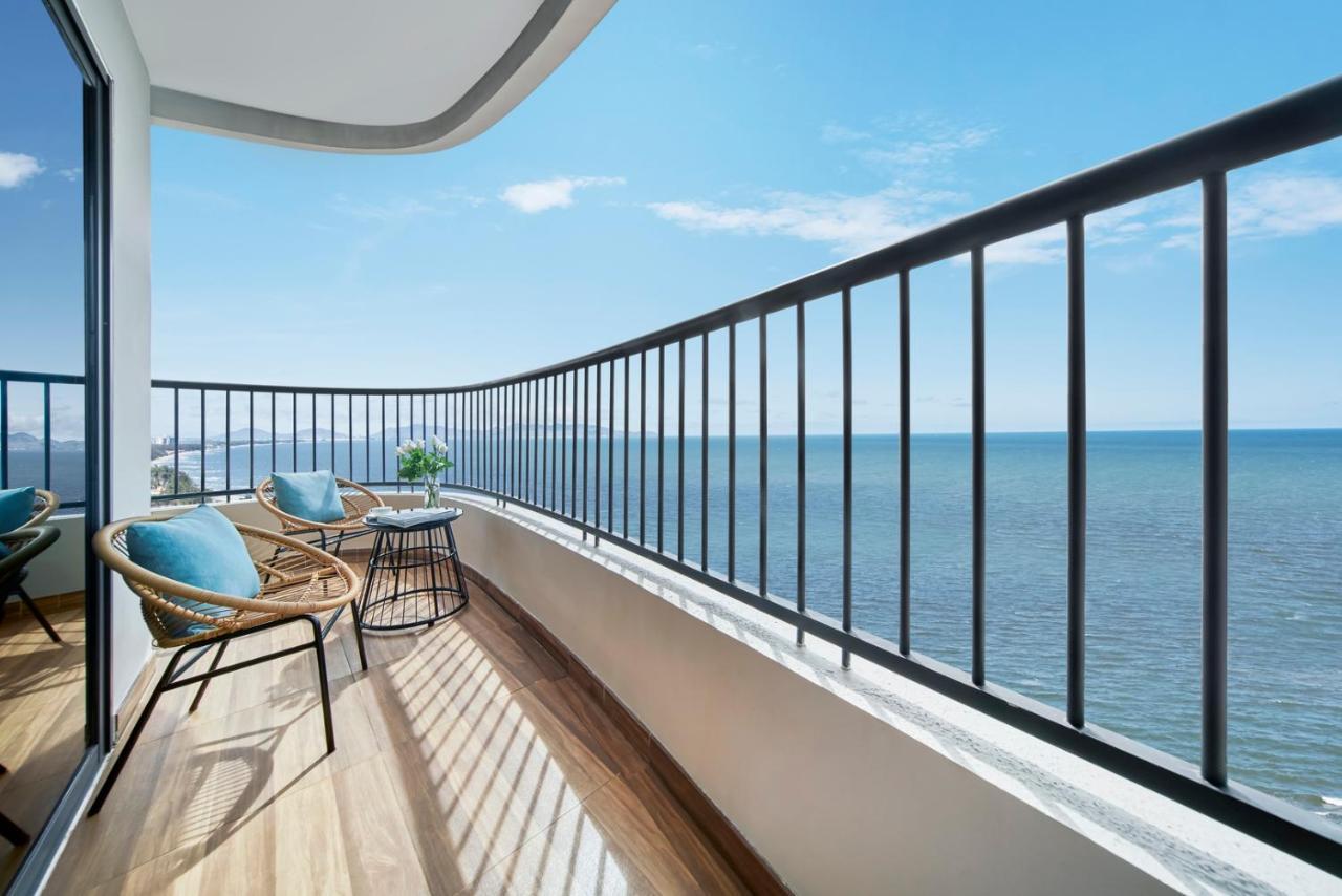 头顿维亚斯酒店 外观 照片 A balcony