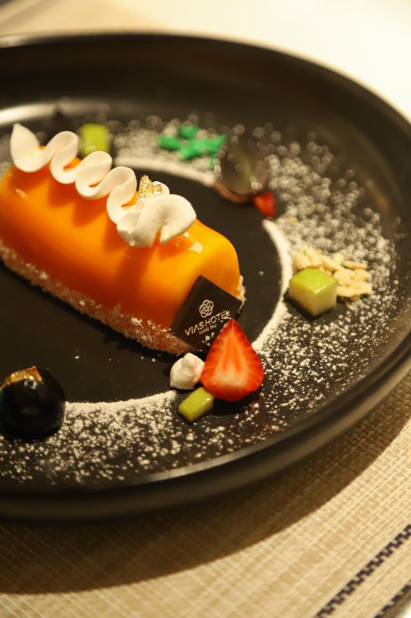 头顿维亚斯酒店 外观 照片 A pastry from the Mandarin Oriental